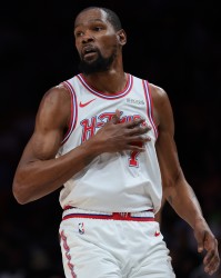 九游游戏娱乐平台-杜兰特：今天防守非常出色 迫使对手陷入阵地进攻&amp;勉强投篮