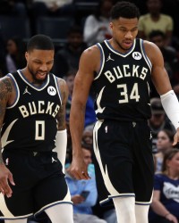 九游娱乐体育-季后赛合体3场😫字母哥上季小腿拉伤 利拉德本季血栓+跟腱撕裂